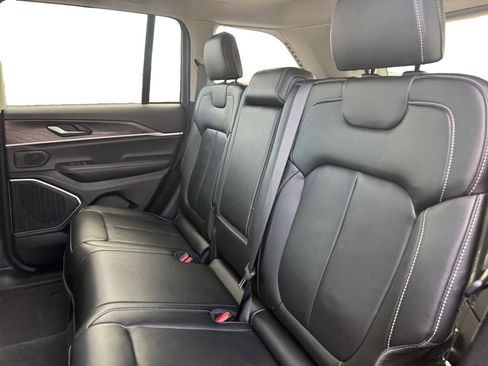 Used 2022 Jeep Grand Cherokee Limited 4xe AWD/4WD image 14
