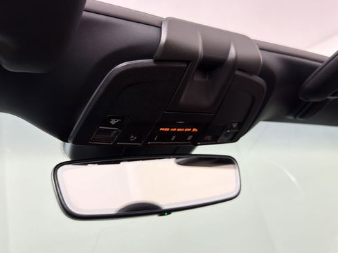 Used 2025 Porsche 718 Boxster GTS image 25