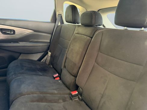 Used 2018 Nissan Murano S AWD/4WD image 14