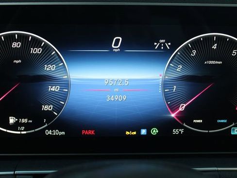 Used 2024 Mercedes-Benz GLS 450 4MATIC image 19