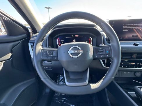 Used 2026 Nissan Rogue SL FWD image 27