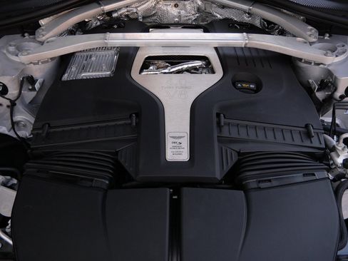 New 2026 Aston Martin DBX S image 27