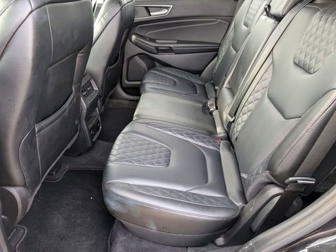 Used 2024 Ford Edge Titanium image 44