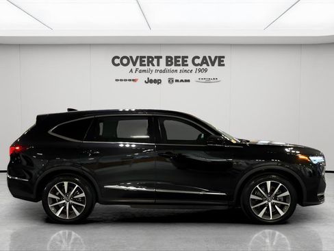 Used 2025 Acura MDX w/ Technology Package image 11