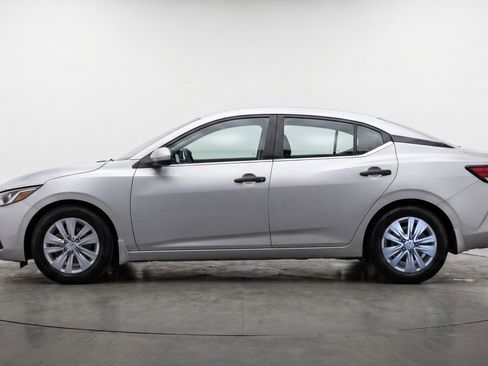Used 2025 Nissan Sentra S FWD image 5