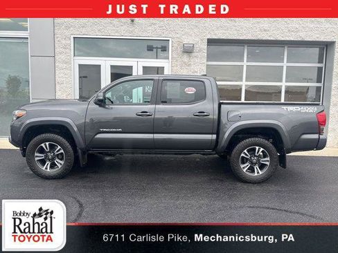 Certified 2017 Toyota Tacoma TRD Sport w/ Tow Package (A/T) AWD/4WD image 1