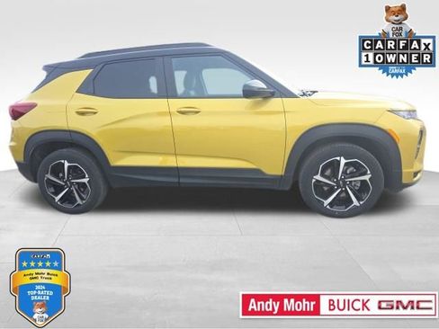 Used 2023 Chevrolet TrailBlazer RS w/ Sun and Liftgate Package image 1