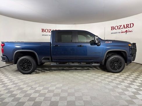 Used 2023 Chevrolet Silverado 2500 LT w/ Z71 Sport Edition AWD/4WD image 9