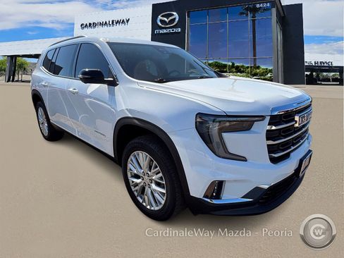 Used 2024 GMC Acadia Elevation w/ Luxury Package image 6