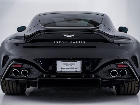 Used 2026 Aston Martin V8 Vantage Coupe image 9