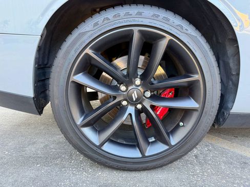 Used 2022 Dodge Challenger R/T w/ Plus Package image 39