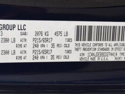 Used 2013 Jeep Compass Latitude w/ Sun/Sound Group image 38