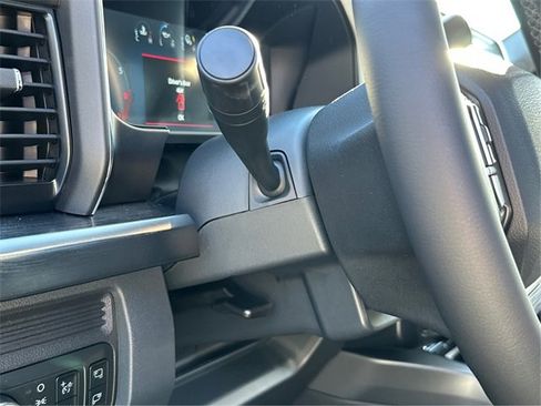 New 2026 Ford F250 Lariat w/ Black Appearance Package image 29