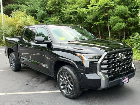 Used 2025 Toyota Tundra Platinum AWD/4WD image 7