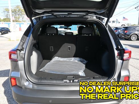 New 2026 Ford Escape ST-Line Select w/ Tech Pack #1 AWD/4WD image 6