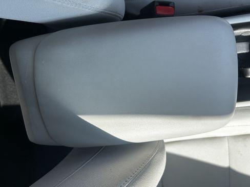 Used 2025 Hyundai Kona SEL AWD/4WD image 14