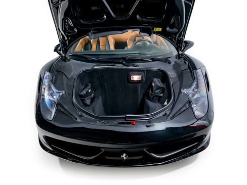 Used 2014 Ferrari 458 Spider image 38