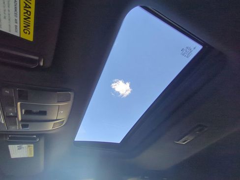 Used 2021 MAZDA CX-9 Signature image 24