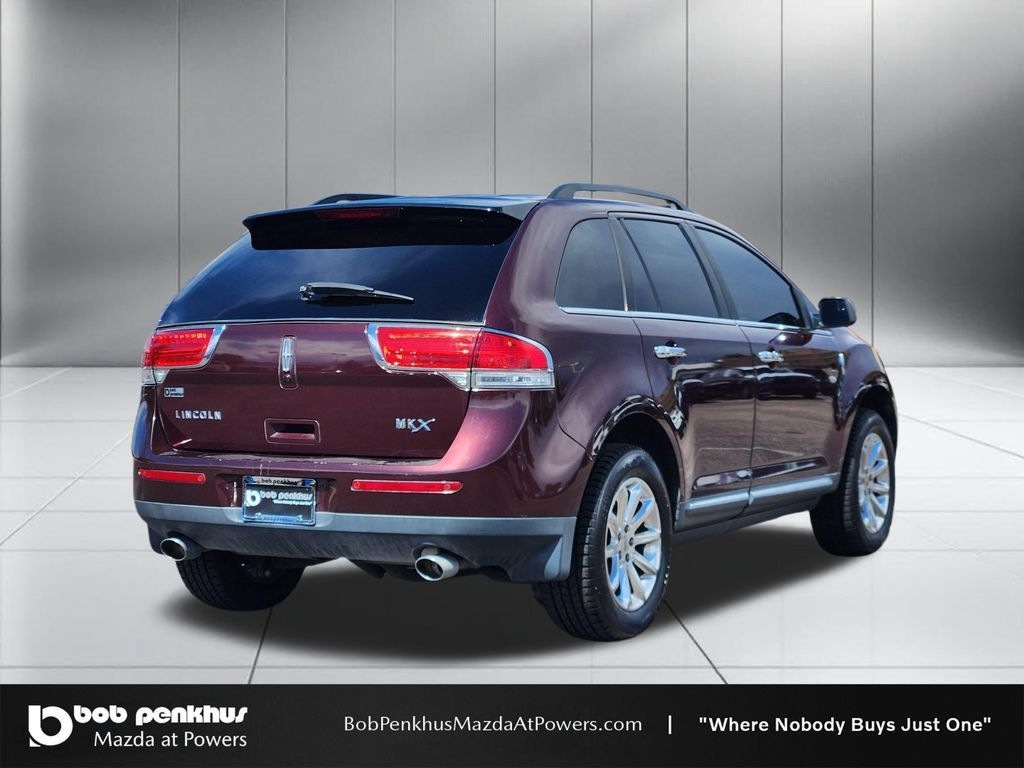 Used 2011 Lincoln MKX 2WD w/ 101A Rapid Spec Order Code image 25