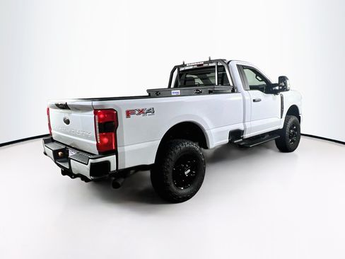 Used 2023 Ford F250 XL w/ STX Appearance Package AWD/4WD image 5