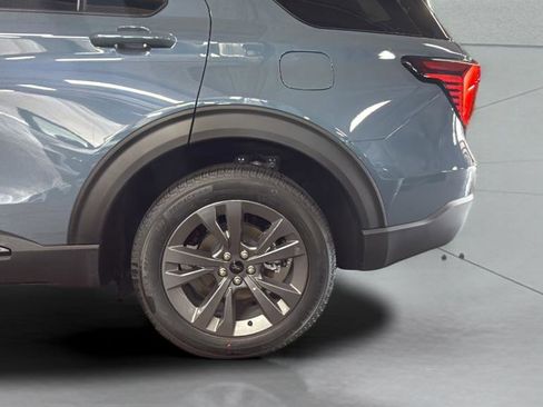 New 2026 Ford Explorer Active w/ Active Comfort Package image 27