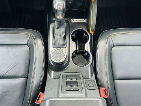 Used 2021 Ford Bronco Badlands image 23