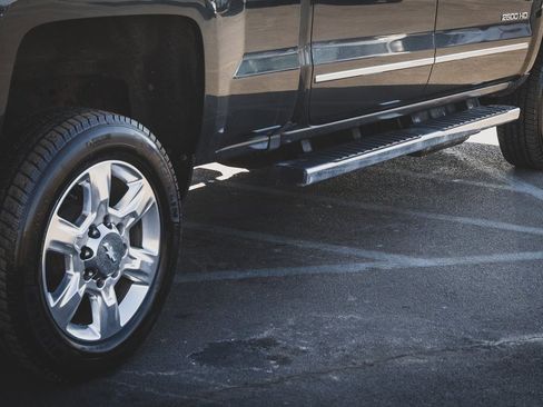 Used 2017 Chevrolet Silverado 2500 LTZ w/ Duramax Plus Package image 25