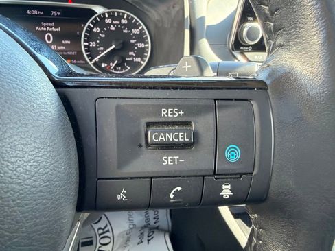 Used 2023 Nissan Rogue SV w/ SV Premium B Package AWD/4WD image 14