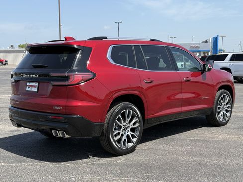 New 2026 GMC Acadia Denali Ultimate w/ LPO, Floor Liner Package AWD/4WD image 5