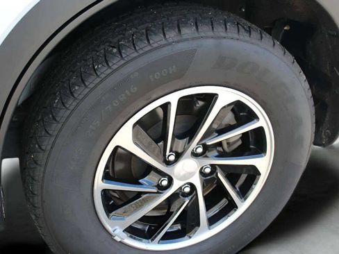 Used 2022 Mitsubishi Eclipse Cross ES image 29