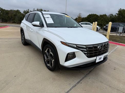 Used 2022 Hyundai Tucson SEL w/ Convenience + Premium Package image 3