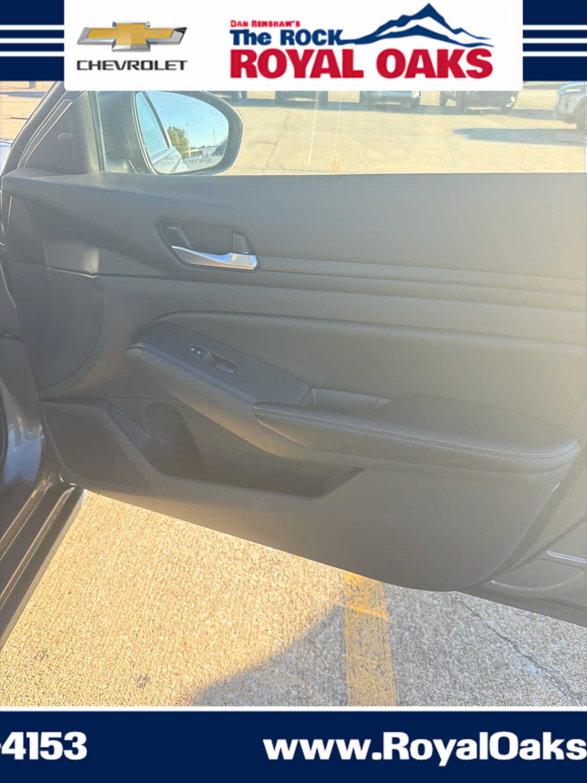 Used 2025 Nissan Altima 2.5 SV FWD image 20