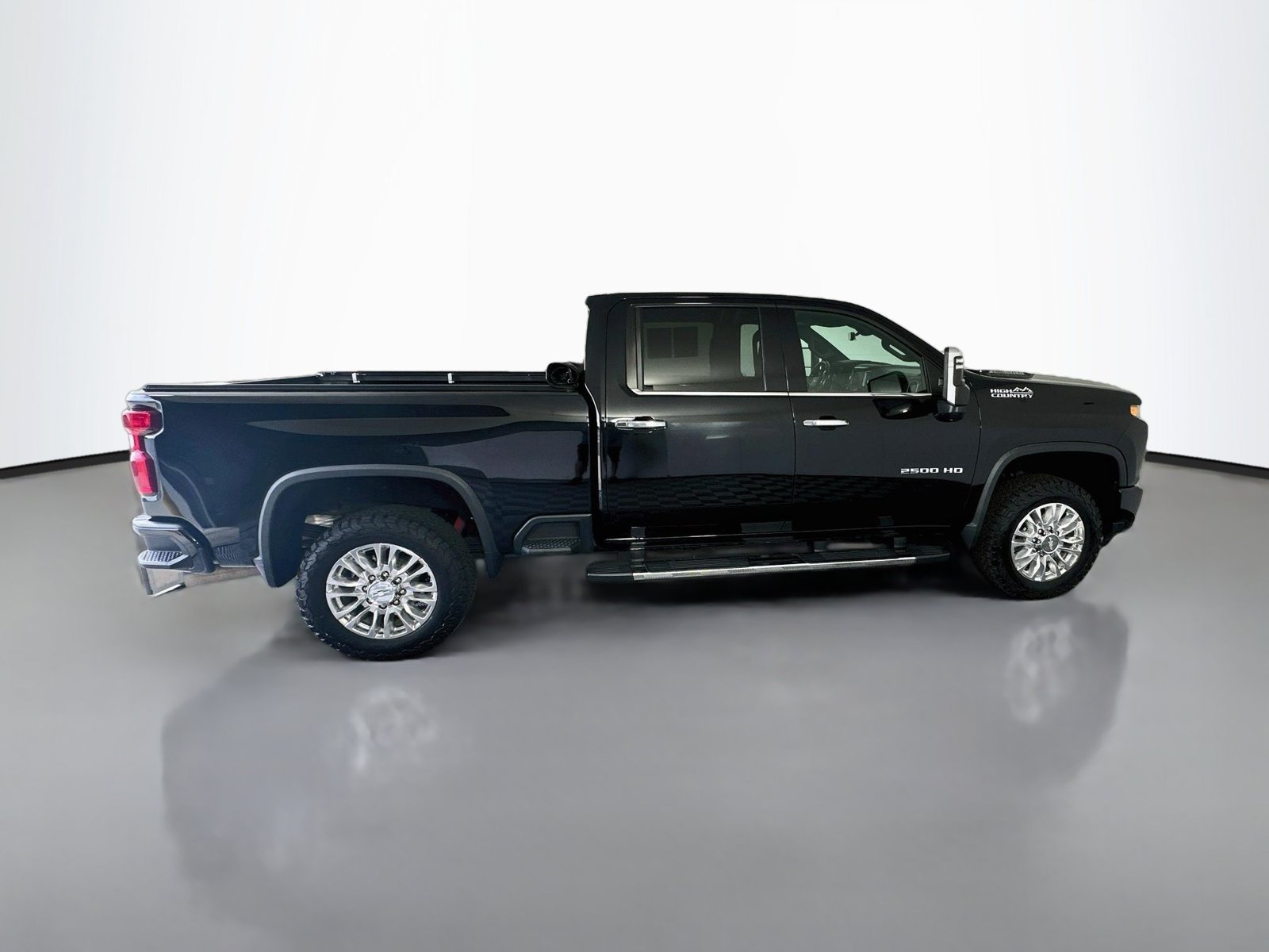 Used 2020 Chevrolet Silverado 2500 High Country w/ Z71 Off-Road Package AWD/4WD image 8