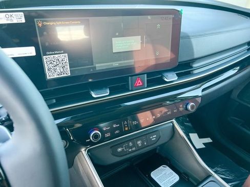 New 2026 Kia Carnival SX Prestige FWD image 21