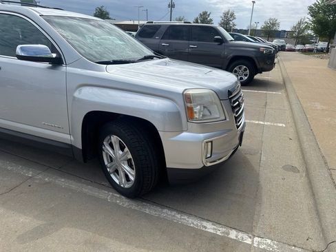 Used 2016 GMC Terrain SLT w/ Open Road Package AWD/4WD image 5