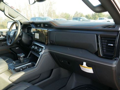 New 2026 GMC Sierra 1500 AT4 w/ AT4 Premium Package image 13