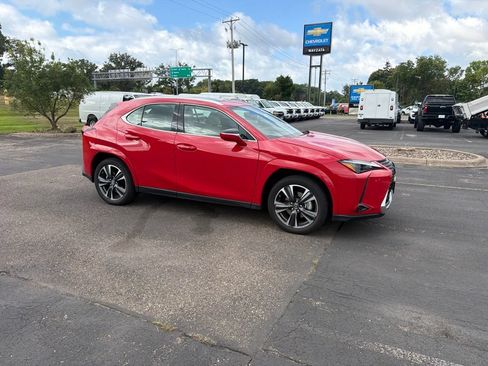 Used 2024 Lexus UX 250h AWD w/ Premium Package image 15
