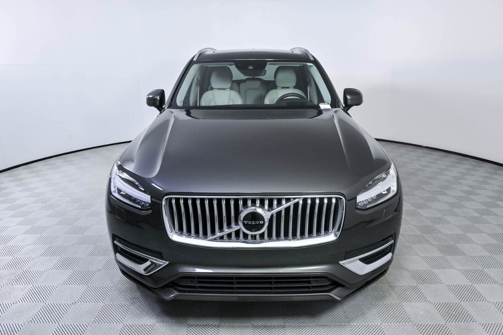 Used 2020 Volvo XC90 T6 Inscription w/ Protection Package AWD/4WD image 35