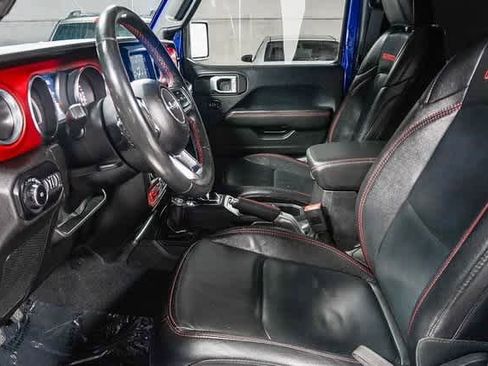 Used 2019 Jeep Wrangler Unlimited Rubicon w/ Dual Top Group image 19