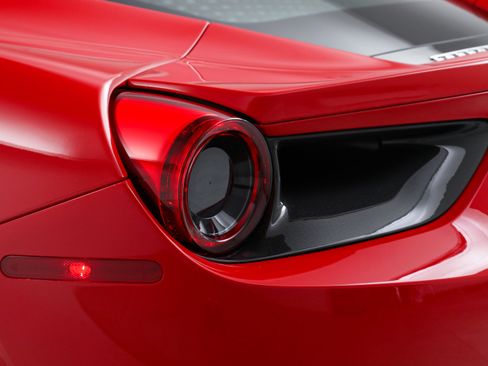 Certified 2019 Ferrari 488 GTB image 16