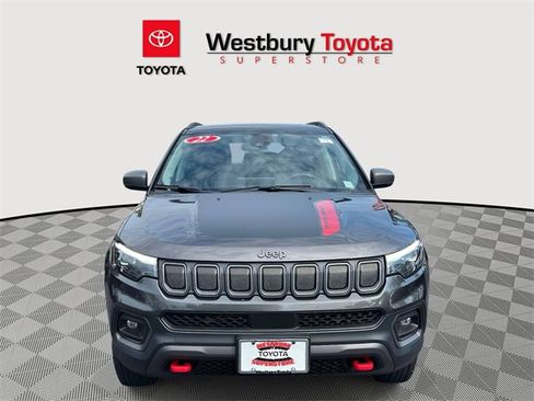 Used 2022 Jeep Compass Trailhawk w/ Trailhawk Elite Group image 3