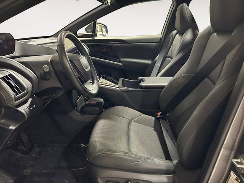 Used 2024 Toyota bZ4X XLE w/ Weather Package image 15