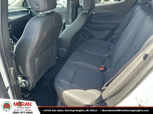 Certified 2024 Buick Encore GX Preferred AWD/4WD image 12