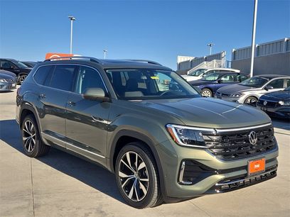 New 2025 Volkswagen Atlas SEL Premium R-Line