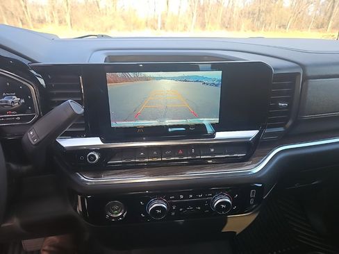 Used 2024 GMC Sierra 1500 Elevation image 20