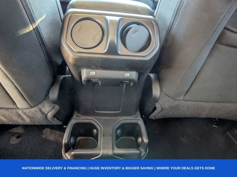 Used 2019 Jeep Wrangler Unlimited Sport S image 18