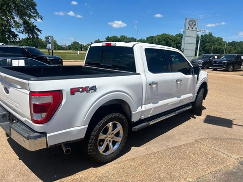 Used 2021 Ford F150 Lariat w/ Equipment Group 502A High AWD/4WD image 14