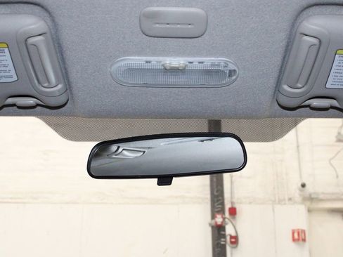 Used 2019 Nissan Versa S Plus image 27