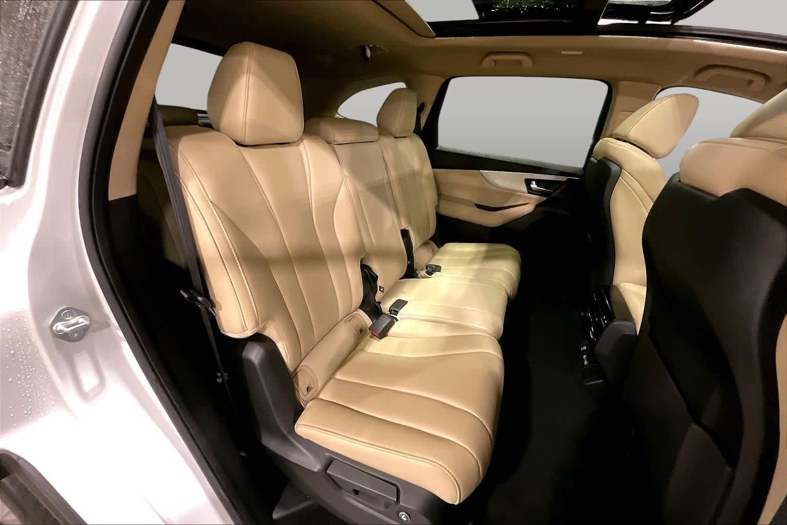Certified 2024 Acura MDX FWD image 19