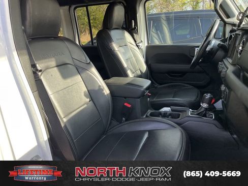 Used 2021 Jeep Wrangler Unlimited Sahara image 11